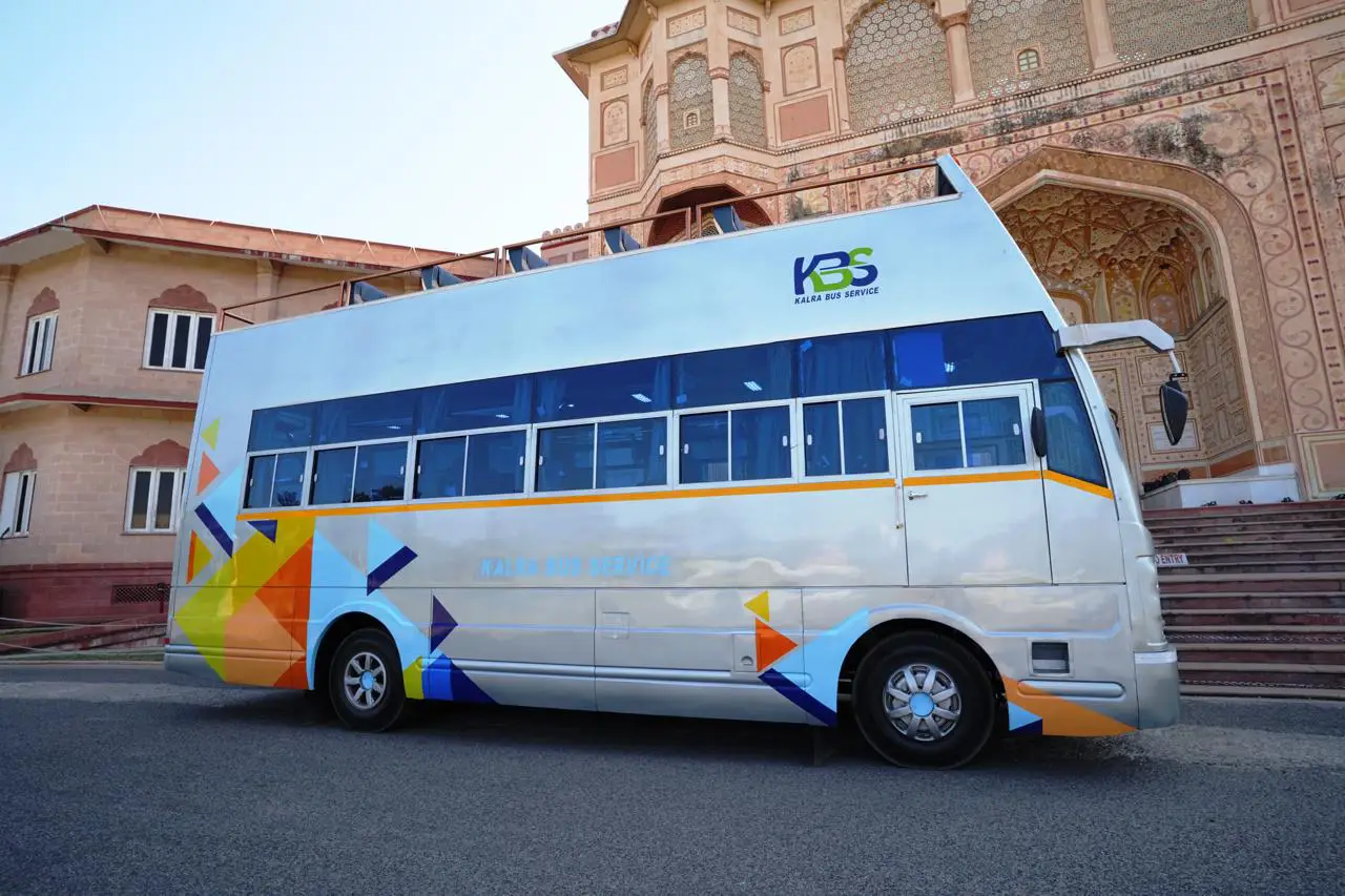 Jaipur-Sightseeing-Double-Decker-Bus